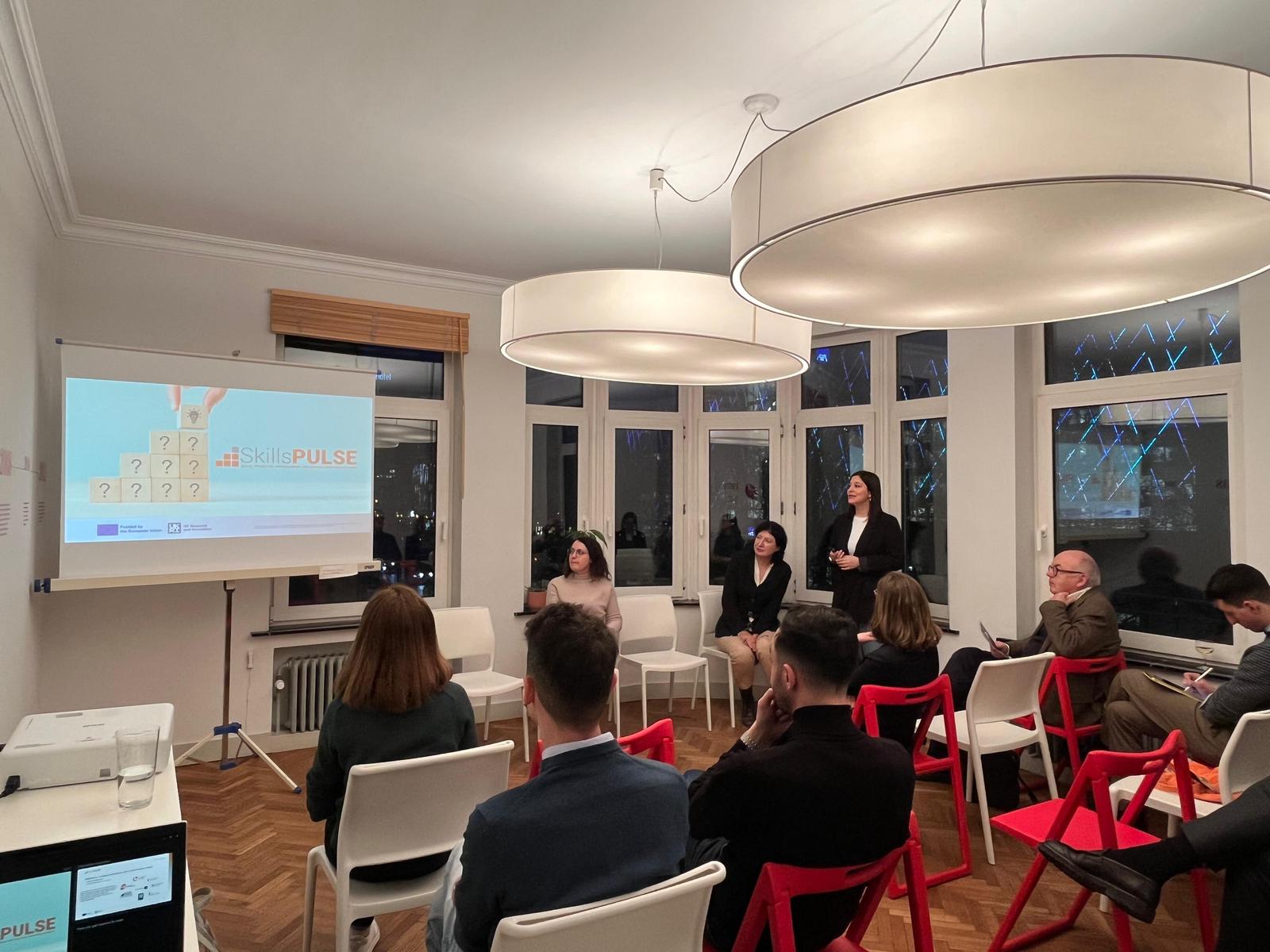 16th Knowledge Apero - Giulia Martorana